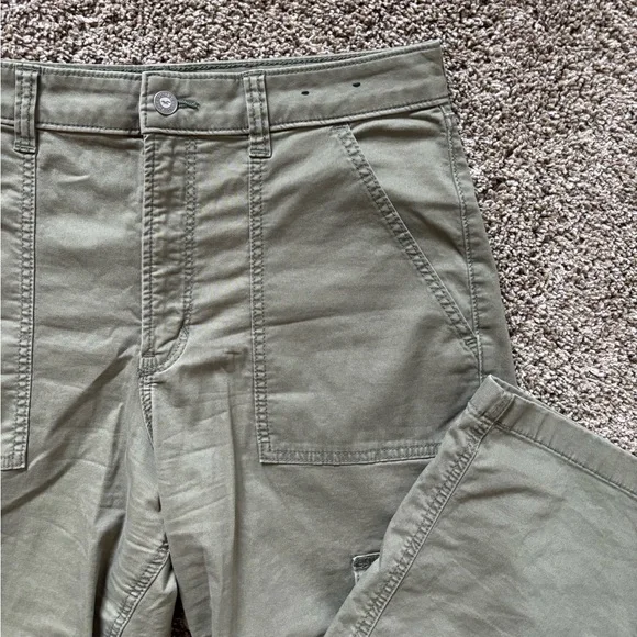 Hollister Casual Utility-Like Pants - Picture 2 of 5